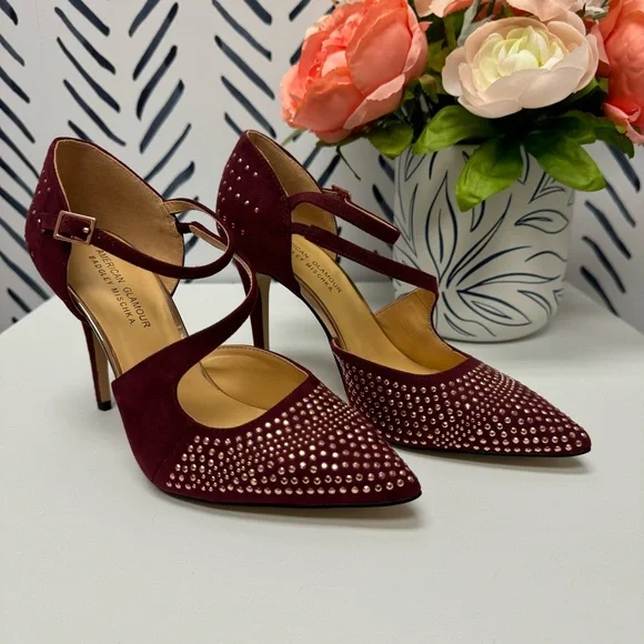 6.5 - Badgley Mischka American Glamour Burgundy Faux Suede Studded Pumps - Picture 1 of 7